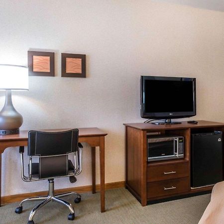 Comfort Inn Салайда Екстер'єр фото