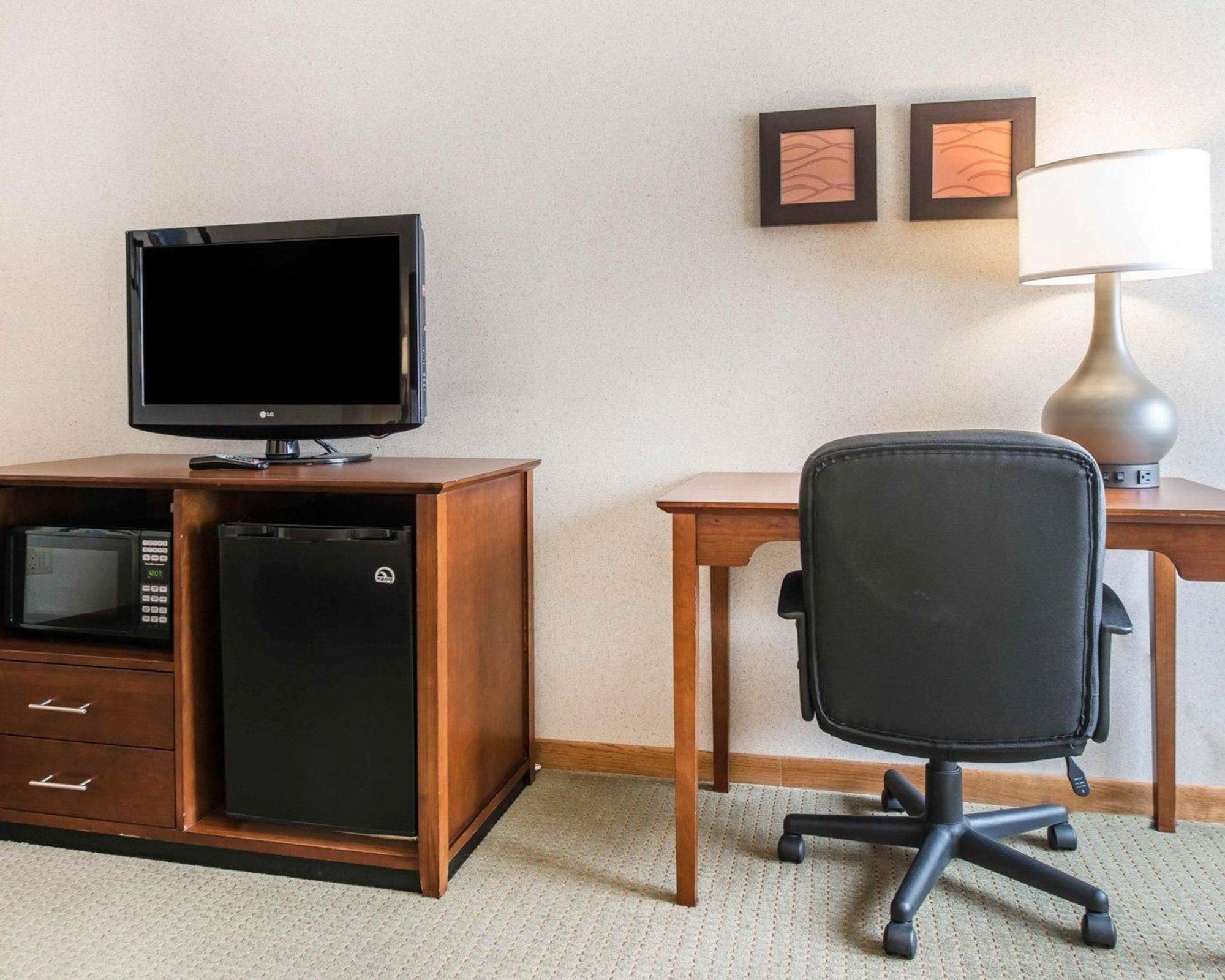 Comfort Inn Салайда Екстер'єр фото