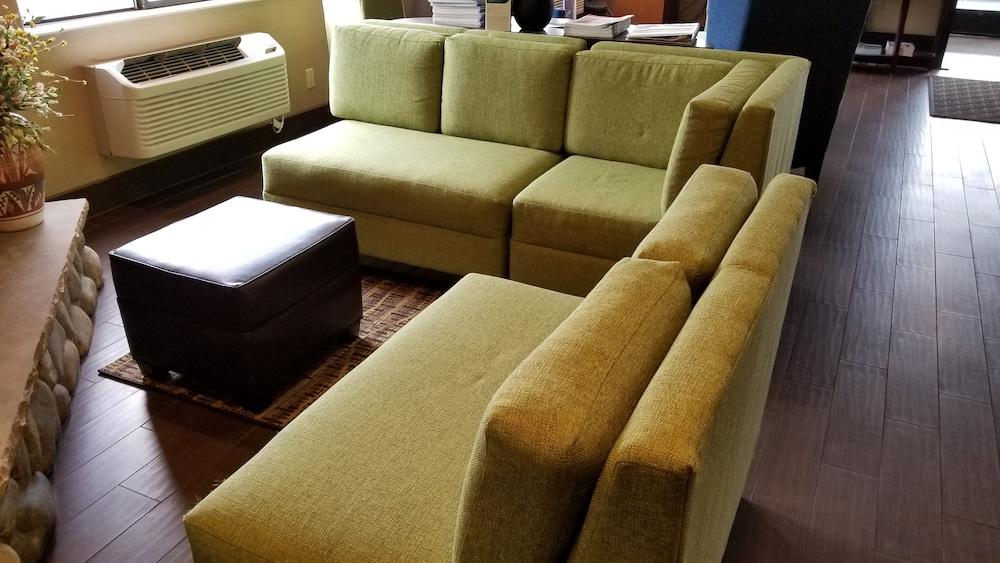 Comfort Inn Салайда Екстер'єр фото