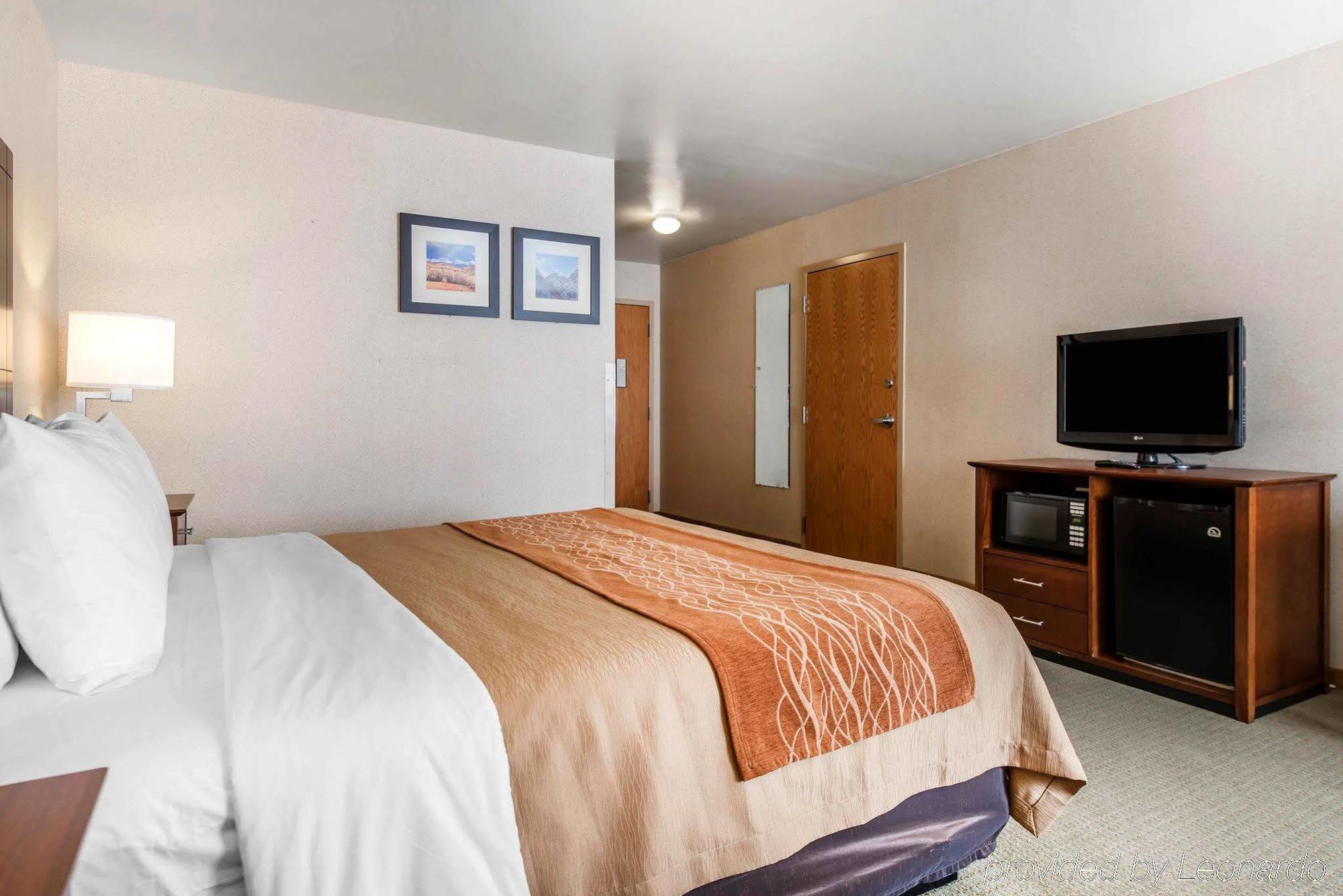 Comfort Inn Салайда Екстер'єр фото