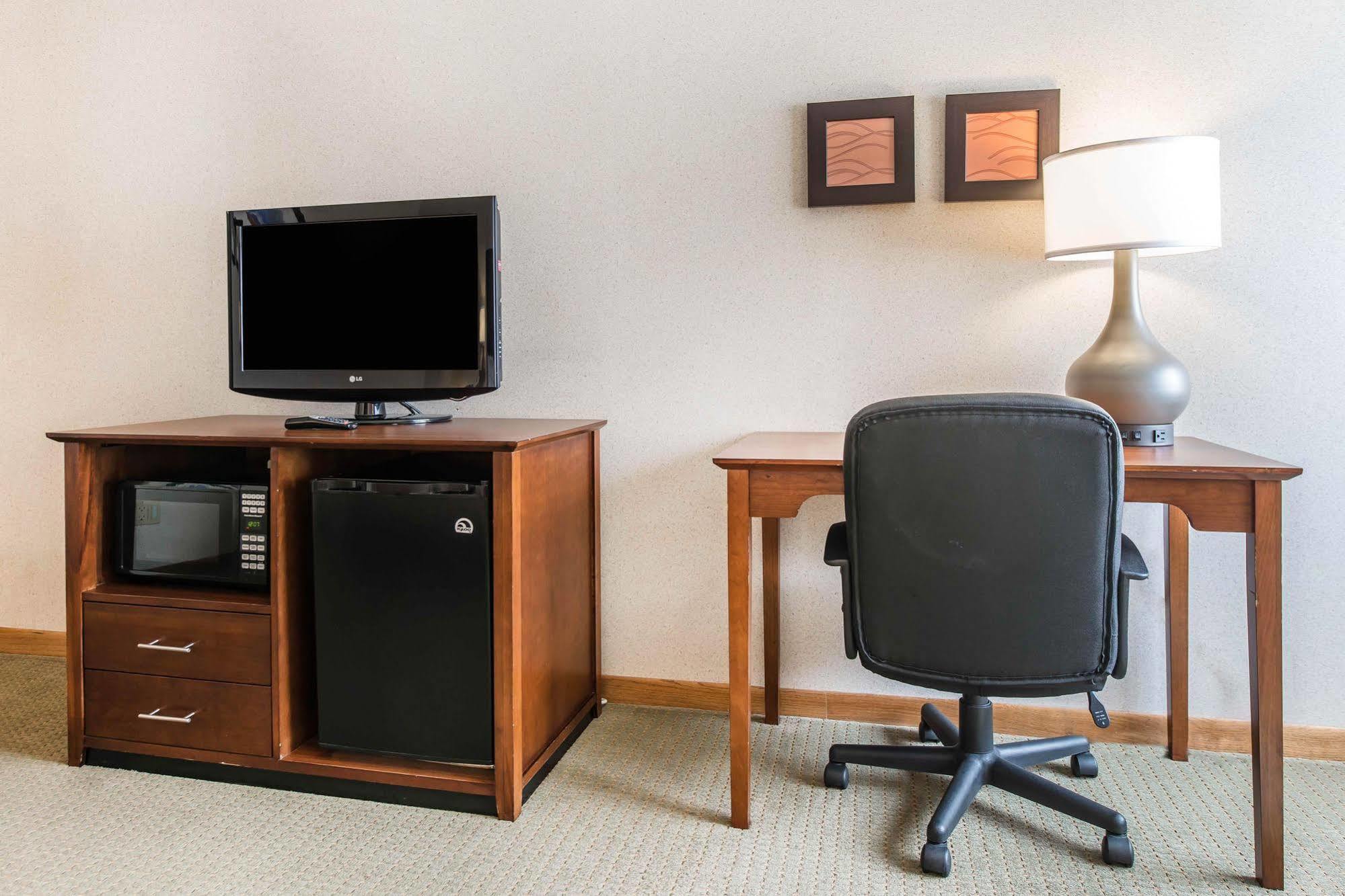 Comfort Inn Салайда Екстер'єр фото