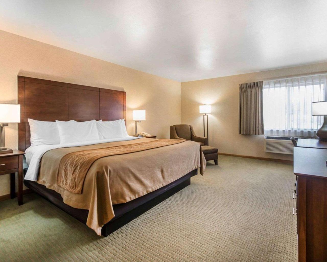 Comfort Inn Салайда Екстер'єр фото