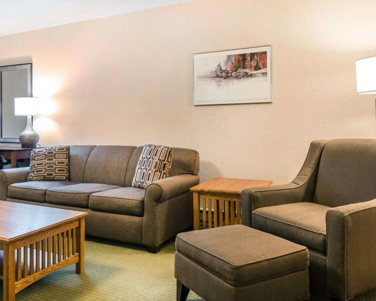 Comfort Inn Салайда Екстер'єр фото