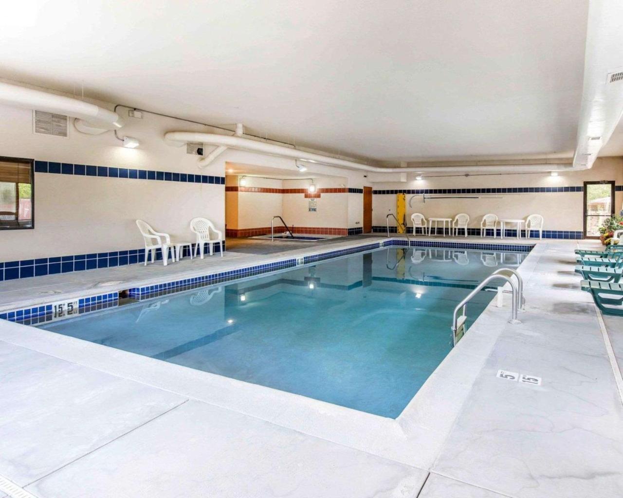 Comfort Inn Салайда Екстер'єр фото