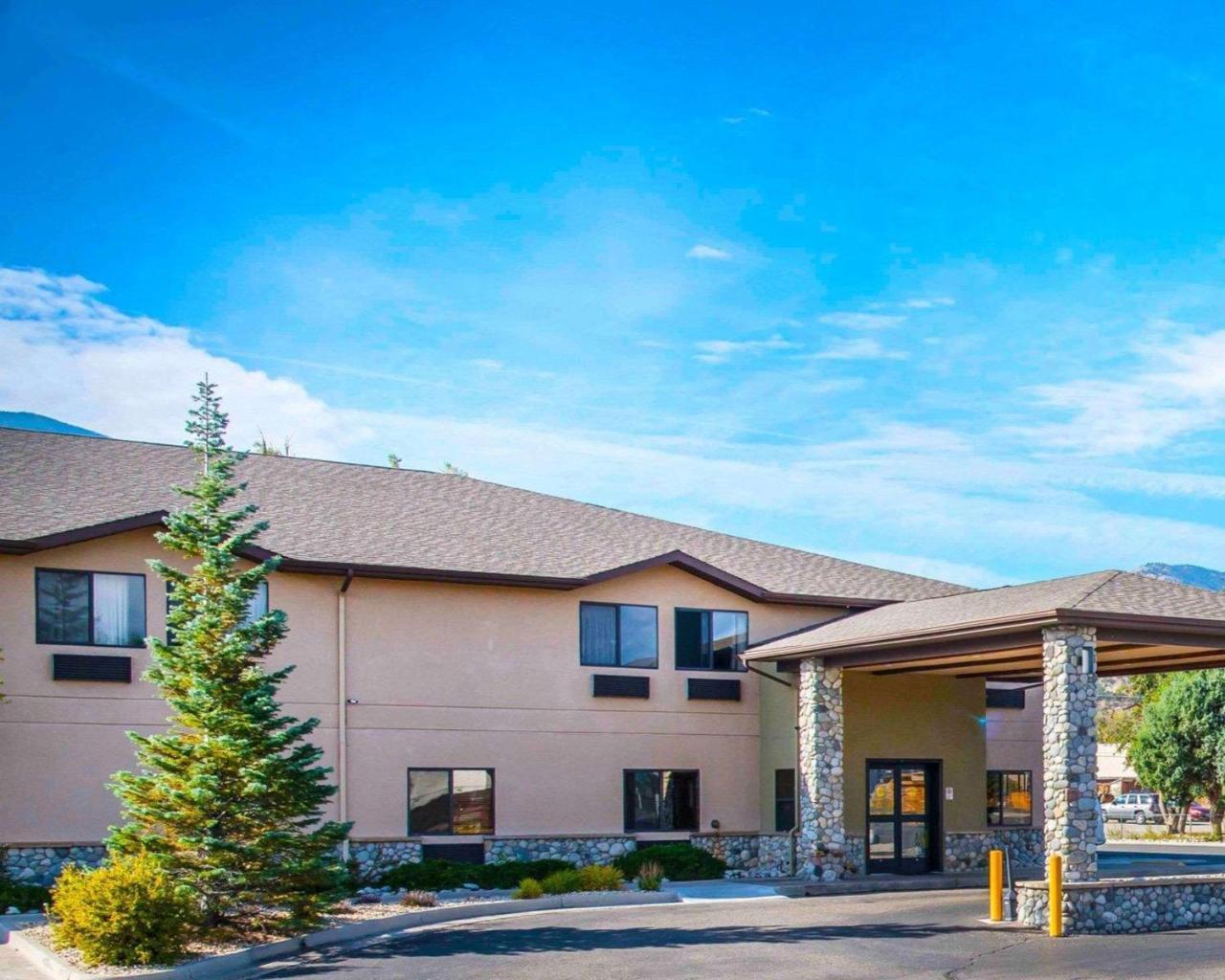 Comfort Inn Салайда Екстер'єр фото