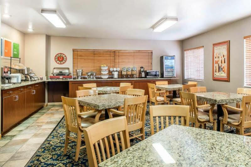 Comfort Inn Салайда Екстер'єр фото